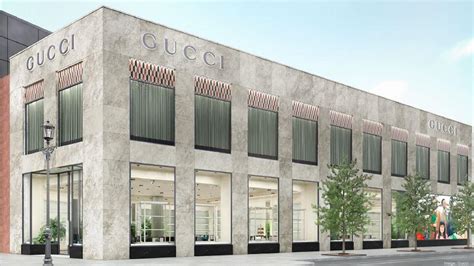 gucci store easton town center